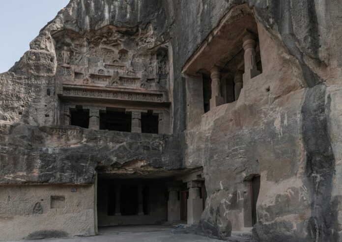 Famous Temples in Maharashtra Famous Temples in Maharashtra